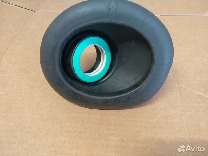 Манжета рулевого вала Е60/Е61. Пыльник/кожух вала