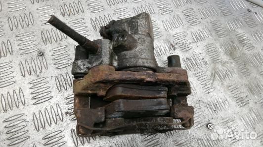 Суппорт тормозной задний правый mazda 3 1 (HEA38OO