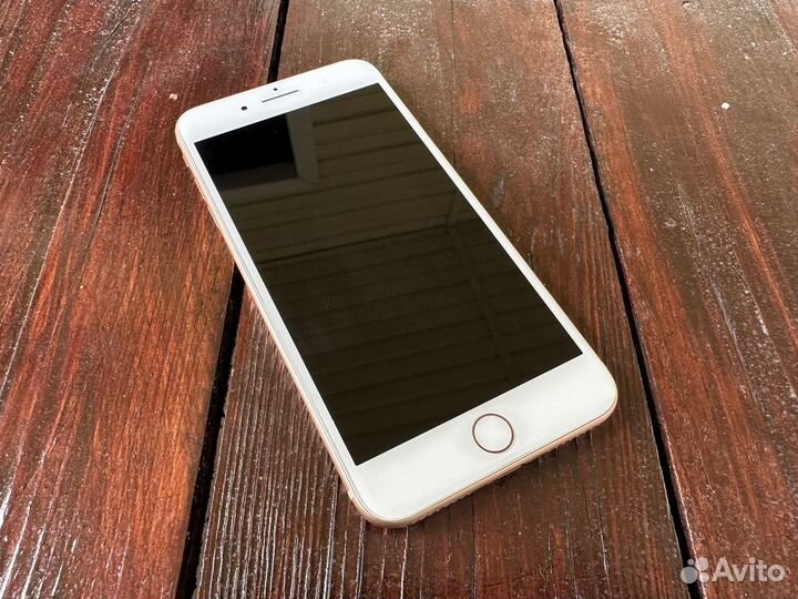 iPhone 8 Plus, 64 ГБ