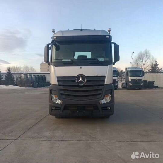 Mercedes-Benz Actros 1853, 2023