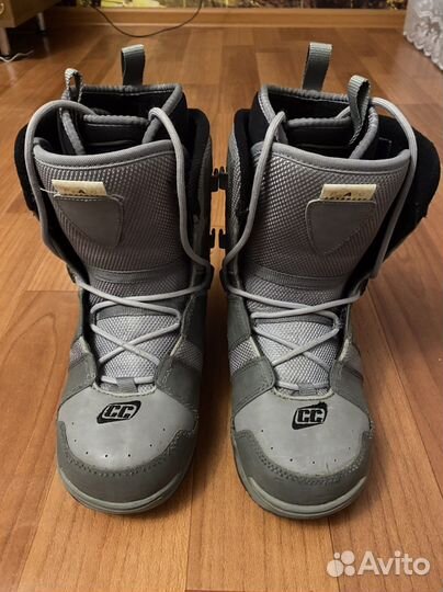 Сноубордические ботинки 37-38