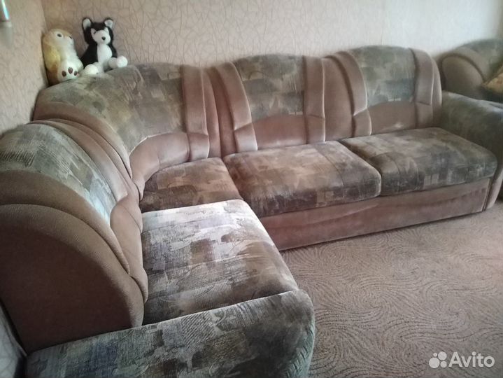 Угловой диван бу