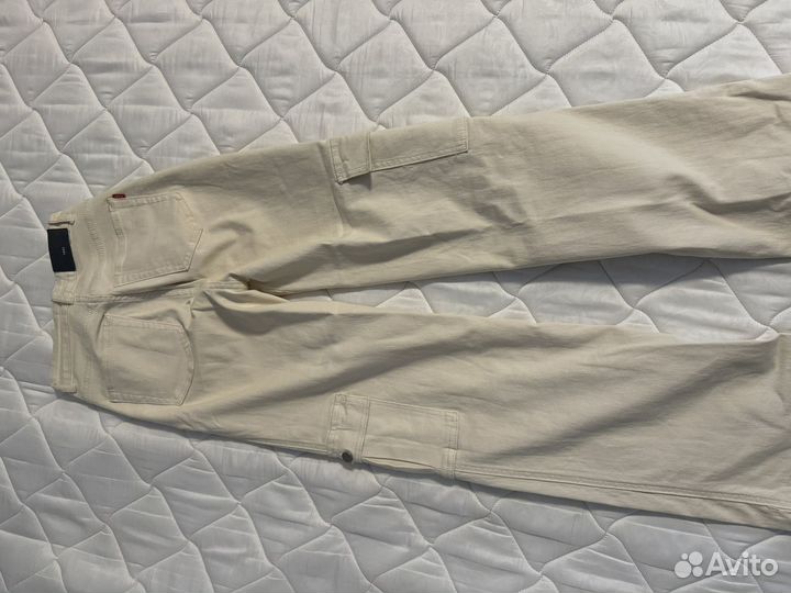 Джинсы женские