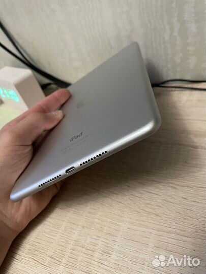 iPad mini 4 128gb wifi