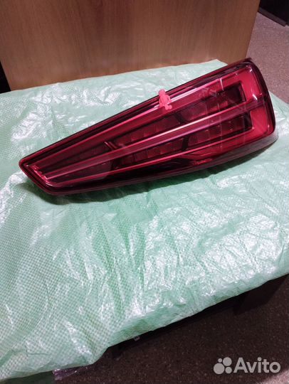 Фонарь задний audi q3