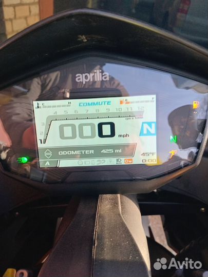 Aprilia RS660