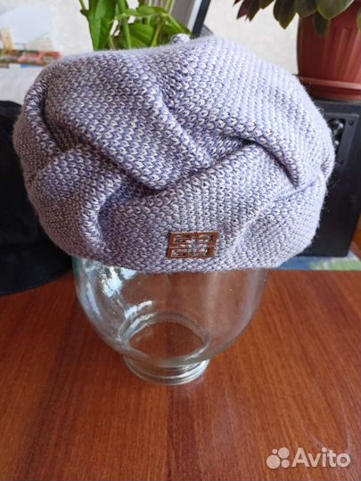 Берет женский