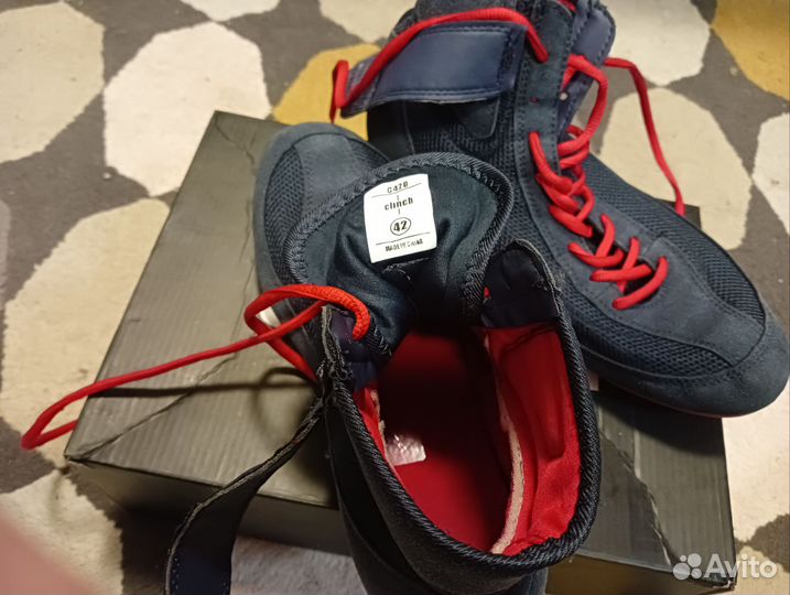 Продам борцовки asics и clinch