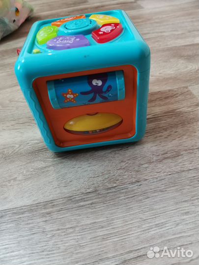 Развивающий кубик baby go