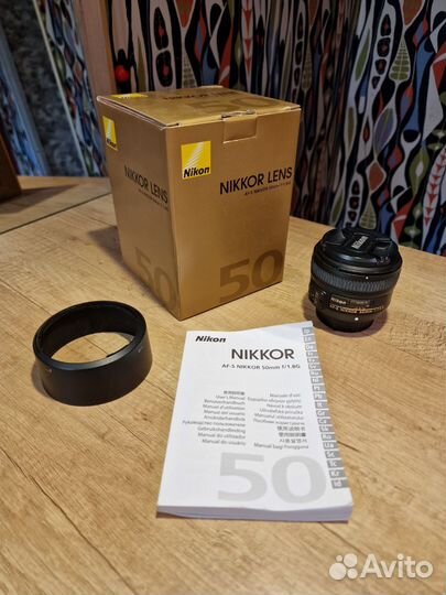 Объектив Nikon 50mm f/1.8G AF-S Nikkor