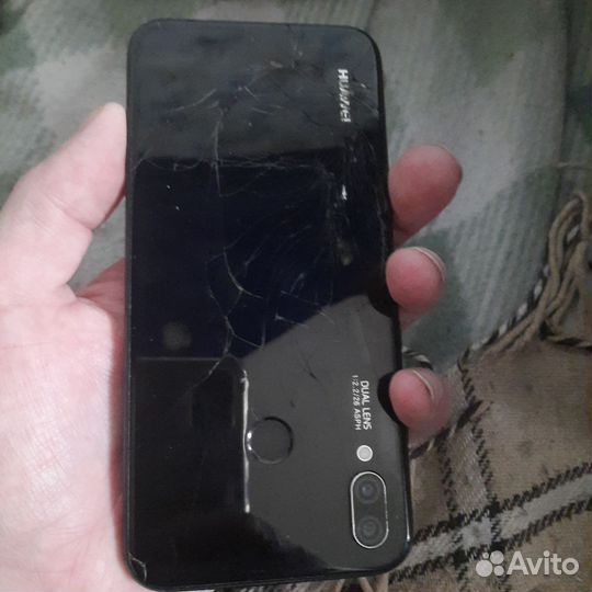 HUAWEI P20 Lite, 4/64 ГБ