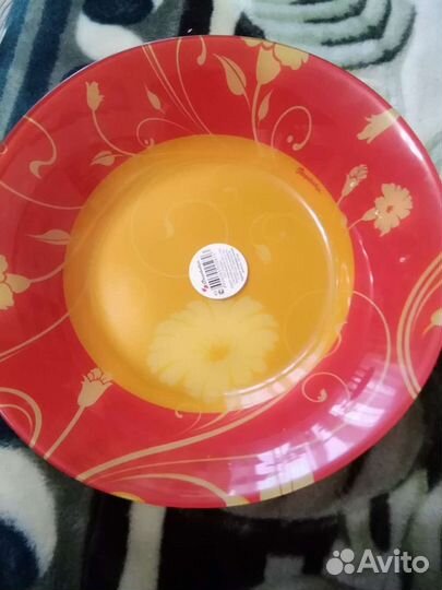 Блюдо и салатники