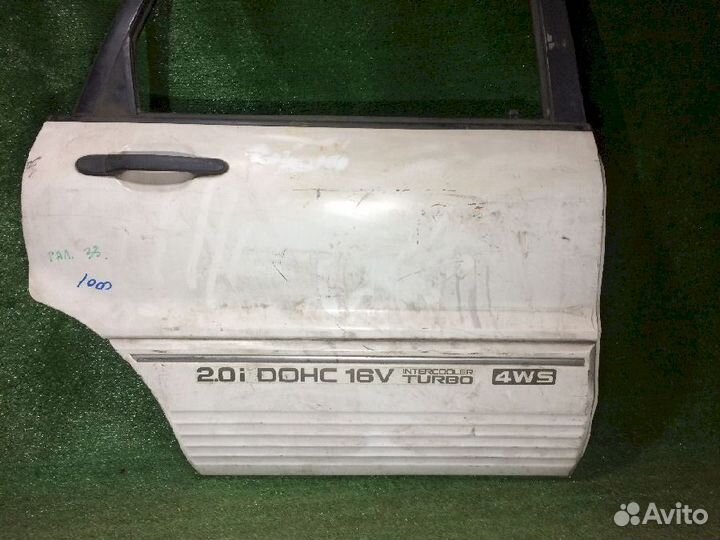 Дверь задняя правая Mitsubishi Galant E33A Белая р