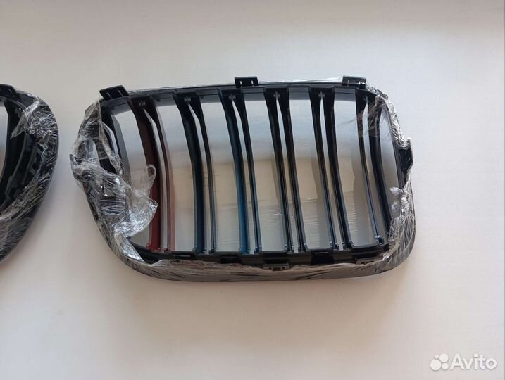 Решетка радиатора / Ноздри BMW x3/x4 F25 F26 M