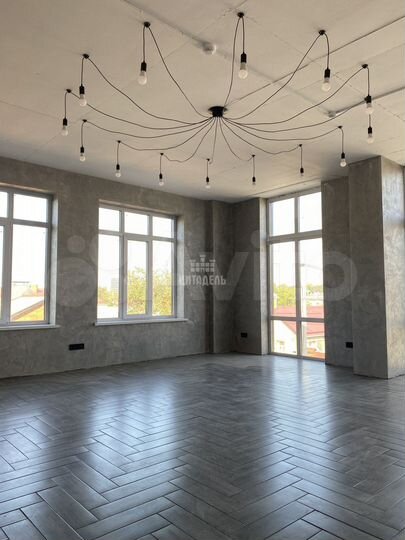 Здание у Автовокзала