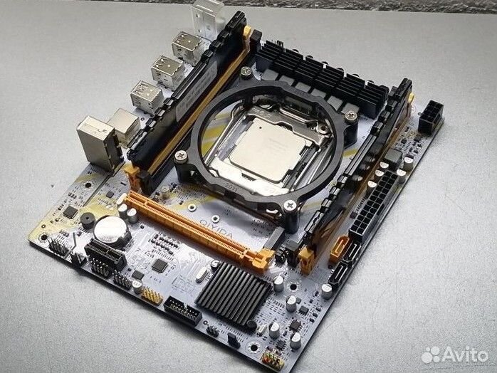 Игровой комплект X99 DDR4 16GB 10 ядер 3200мгц