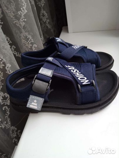 Сандалии для мальчика