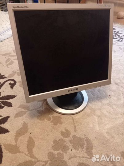 Монитор Samsung syncmaster 710n