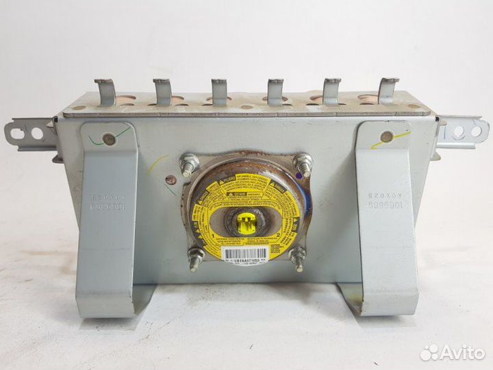 Подушка безопасности в торпедо Mazda 6 Gh хэтчбек