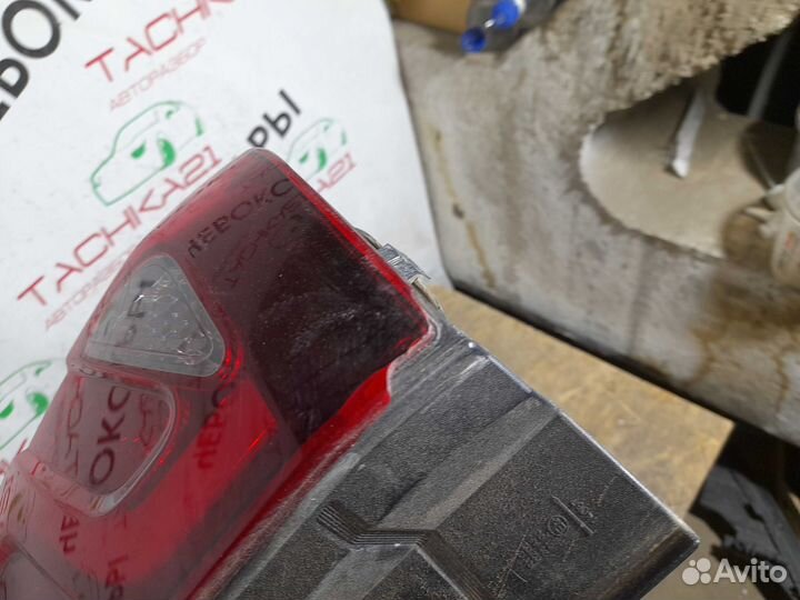 Фонарь правый Renault Duster (2014+)