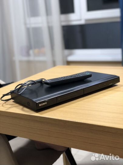 Dvd плеер Sony DVP-NS708H