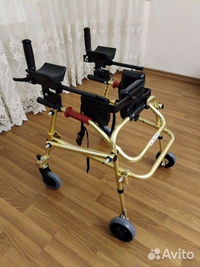 Ходунки детские для детей с дцп