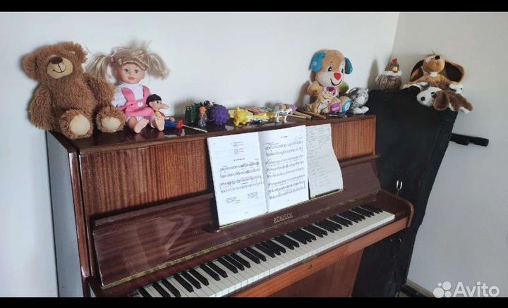 Уроки игры на фортепиано, вокал для детей