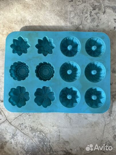 Силиконовая форма для выпечки