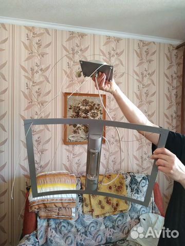 Люстра галогеновая металлическая подвесная