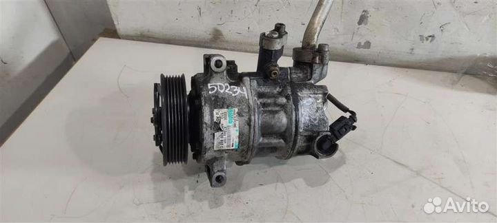 Компрессор кондиционера 5N0820803C Volkswagen Pass
