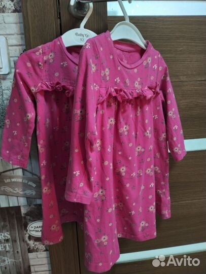 Платья для девочки (двойни) 92