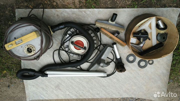 Запчасти от пылесоса Уралец