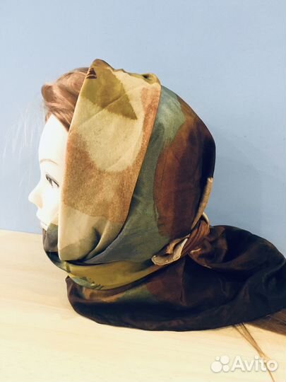 Платки разные шелк