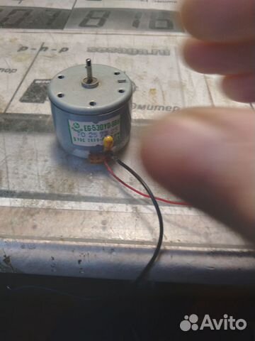 Моторчики для кассетных ауди магнитофонов