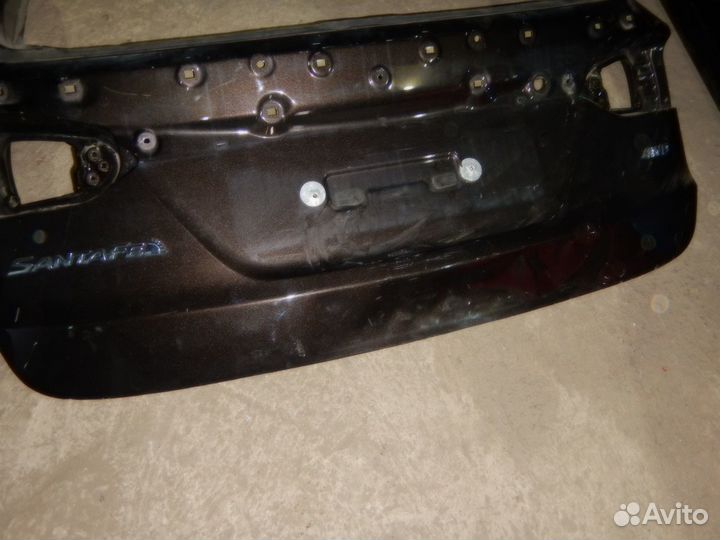 Крышка багажника Hyundai Santa Fe 3