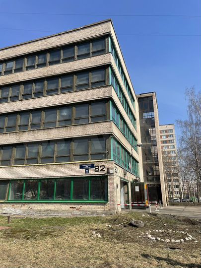 Машиноместо, 15 м²