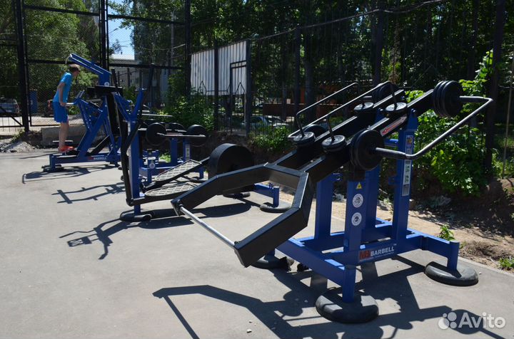 Тренажеры для спортивного центра