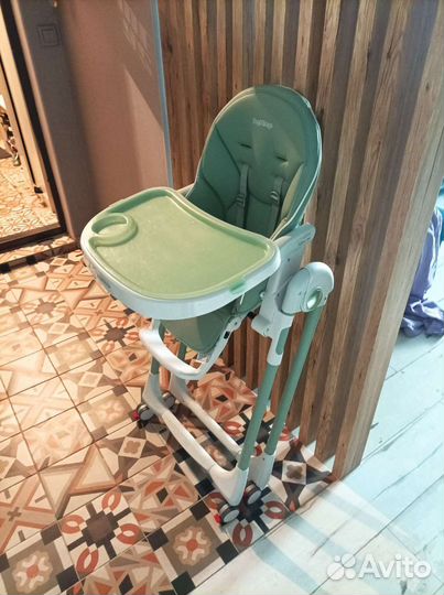 Стульчик для кормления peg perego