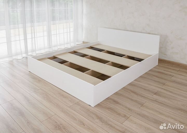 Кровать 160х200 с матрасом