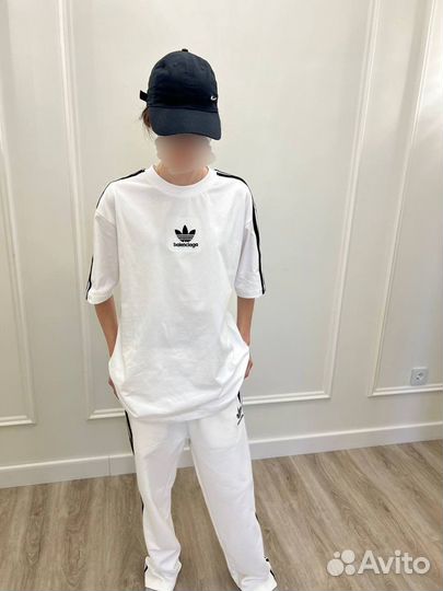 Костюм adidas balenciaga