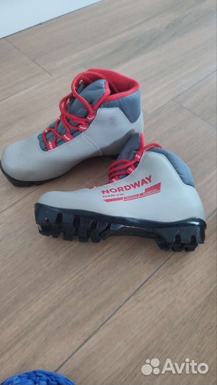 Лыжные ботинки Nordway 35 размер