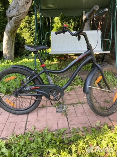 Велосипел Giant moda