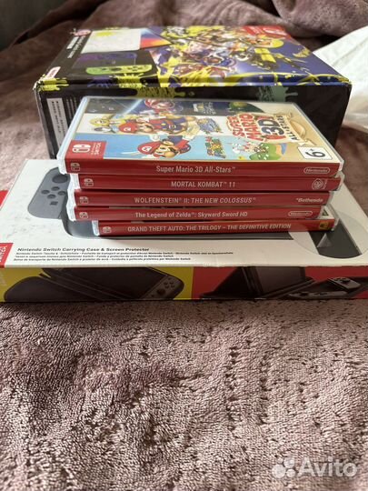 Продаю Nintendo Switch oled