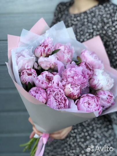 Цветы пионы, букет с доставкой