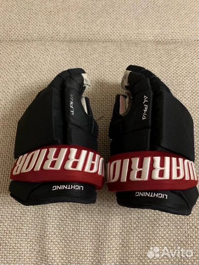 Краги хоккейные