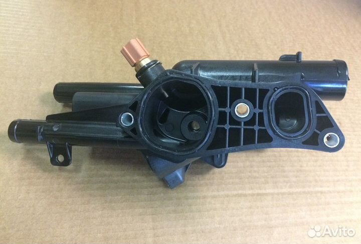 Корпус термостата киа Спортедж 3, IX35