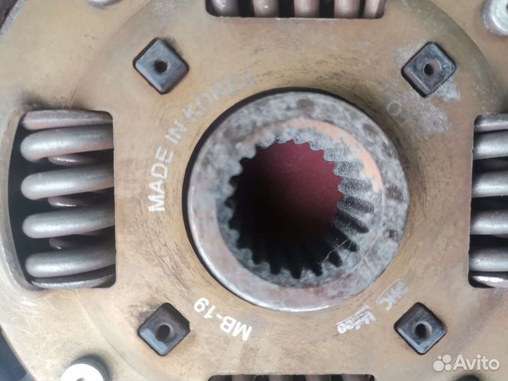 Диск сцепления для mitsubishi lancer 9 valeo