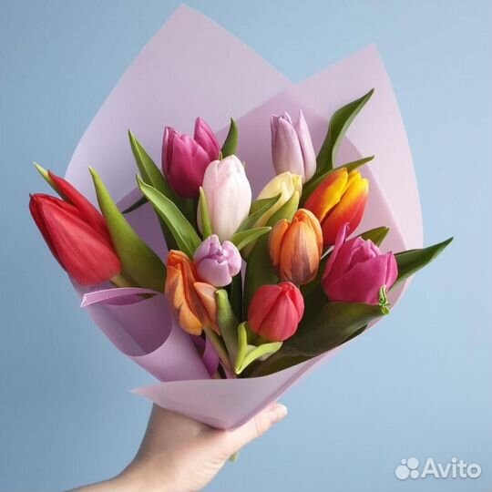 Букет из тюльпанов микс
