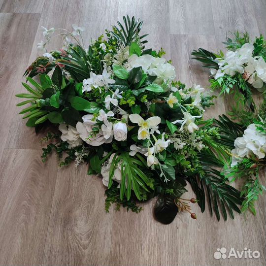 Свадебные украшения на машину