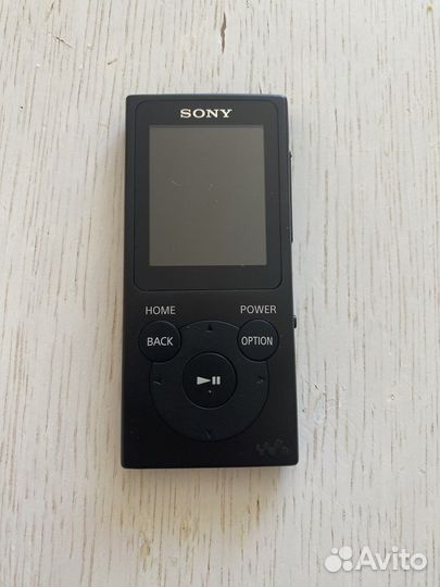 Mp3 плеер Sony NW-E394 01-2018